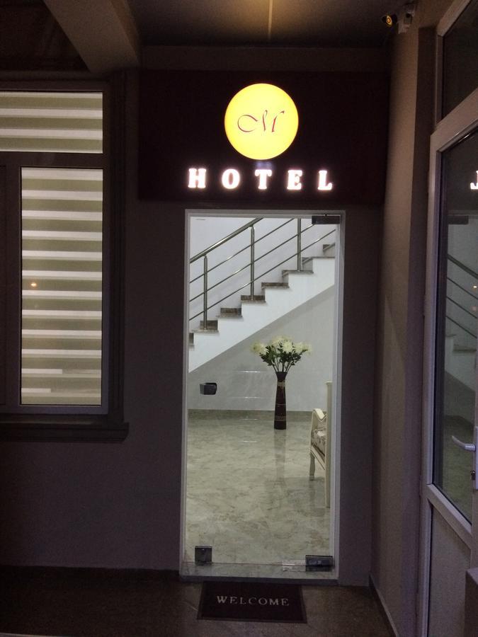 Hotel Marseille Batumi Esterno foto