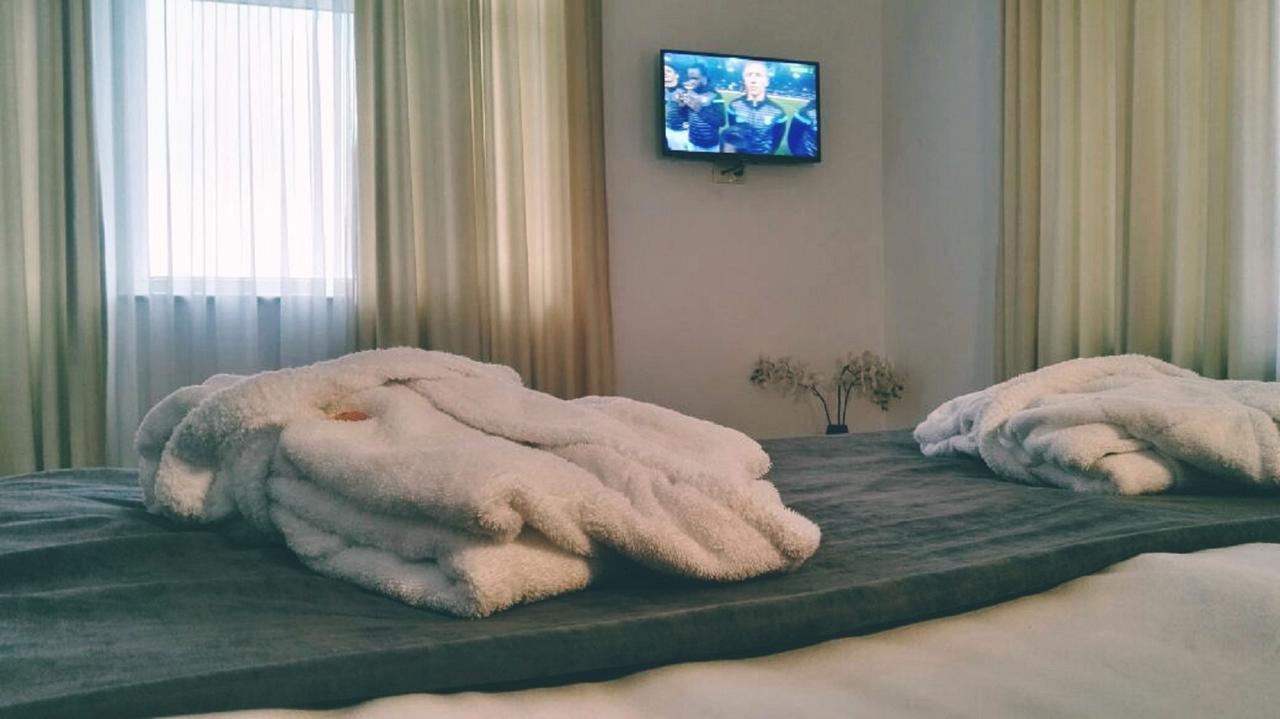 Hotel Marseille Batumi Esterno foto